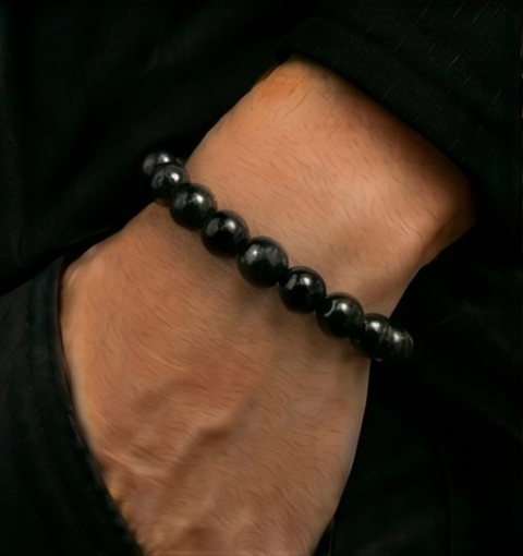 Black Obsidian Bracelet – Protection, Strength & Grounding | Gemsdeva